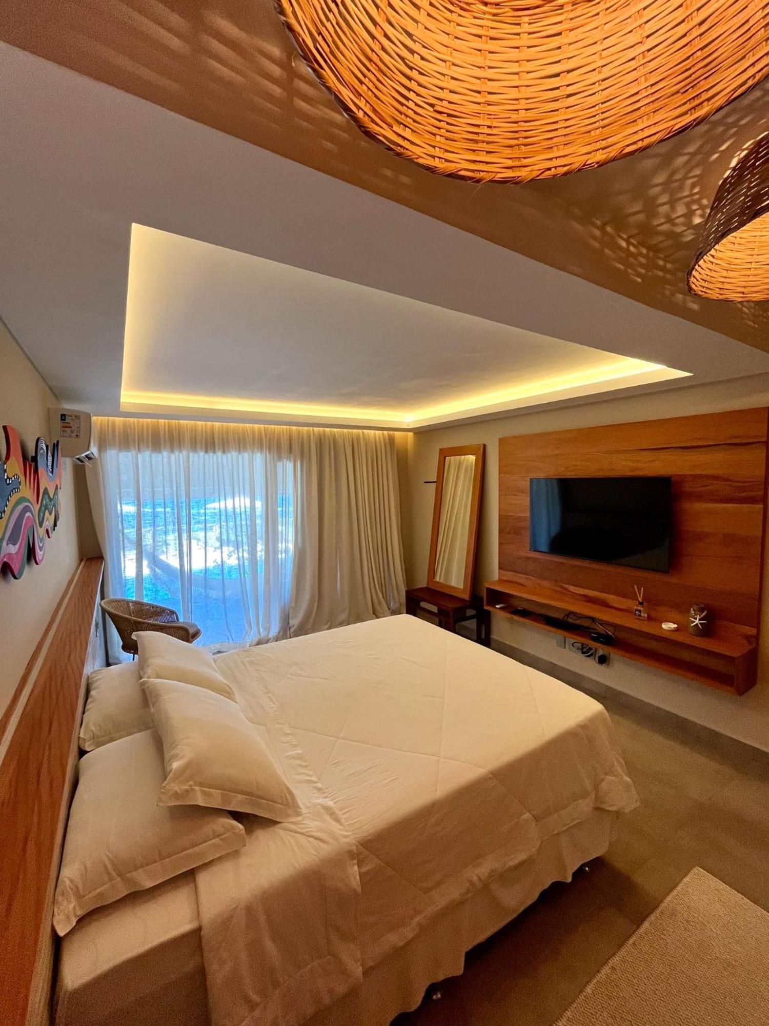 Baixu Village Hotel 4*