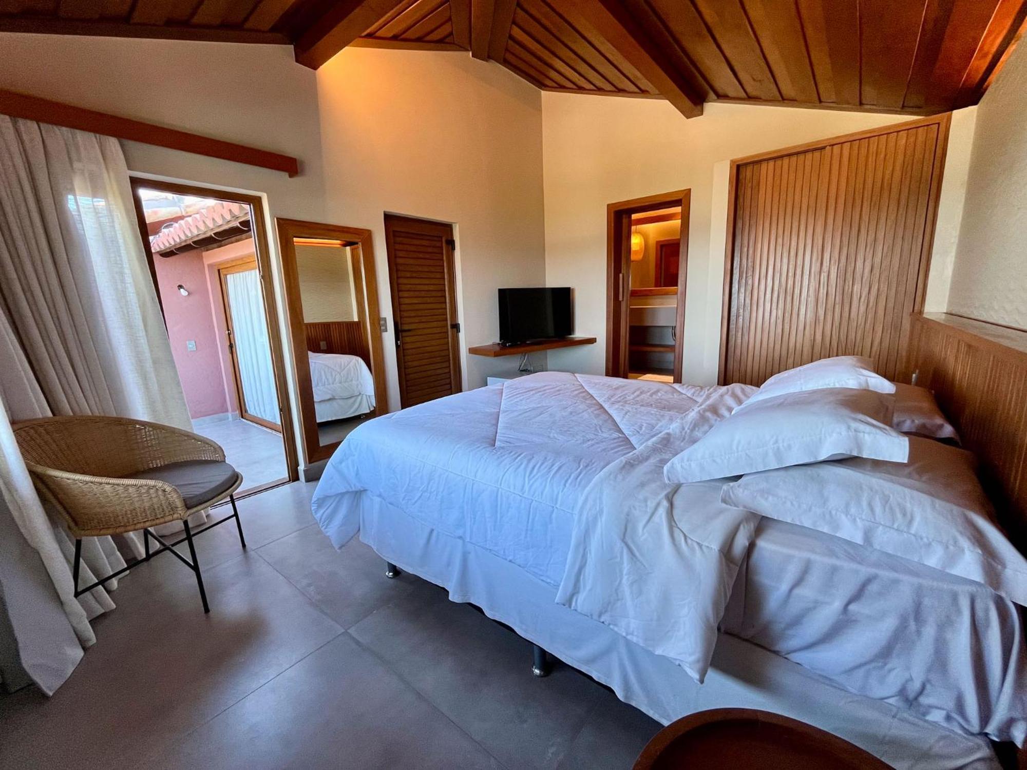 Baixu Village Hotel